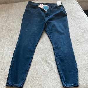 Forever 21 Skinny Jeans